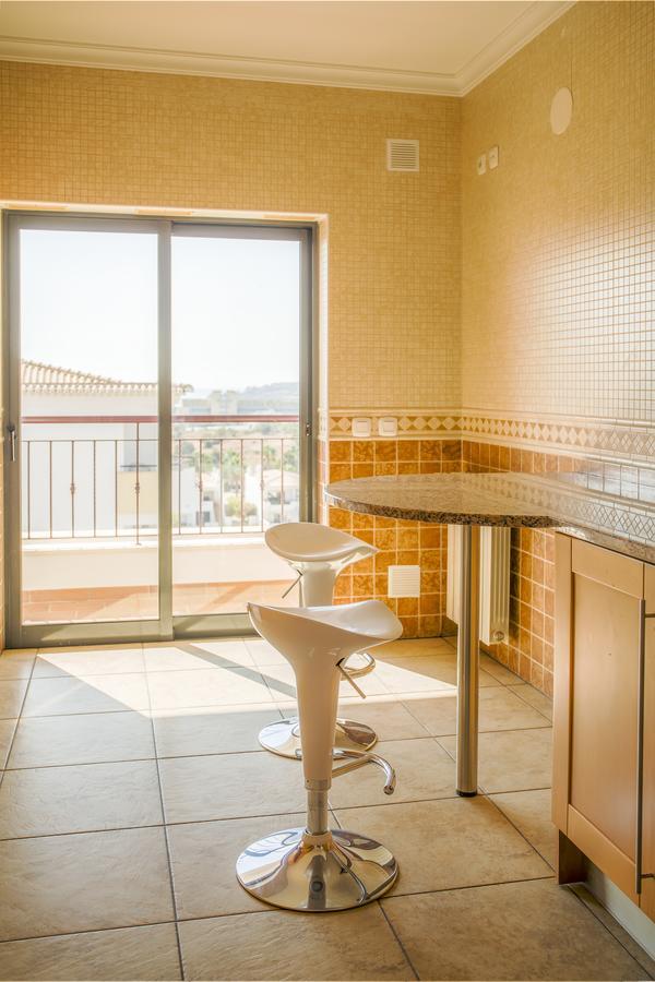 لاغوس A07 - Seaview And Pool Luxury Apartment المظهر الخارجي الصورة
