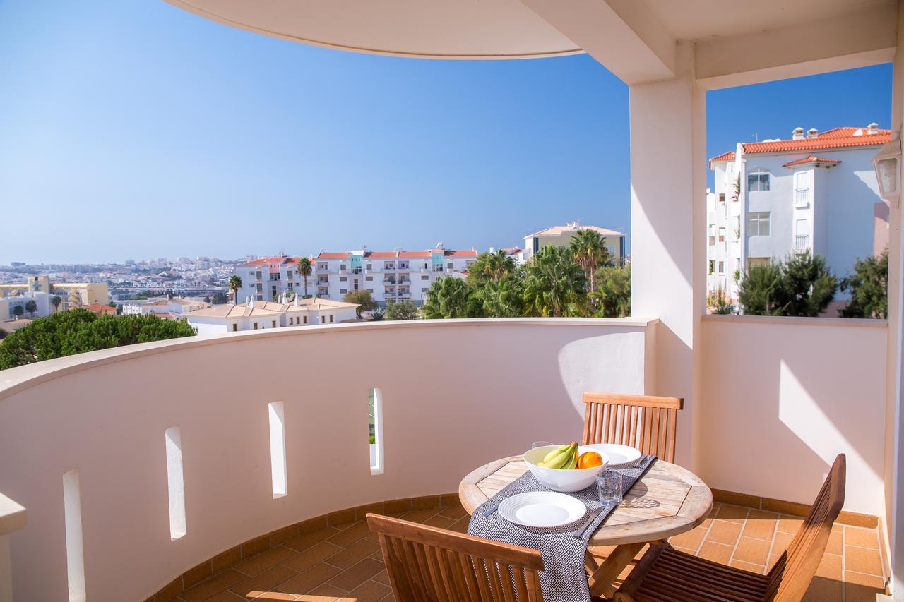 لاغوس A07 - Seaview And Pool Luxury Apartment المظهر الخارجي الصورة